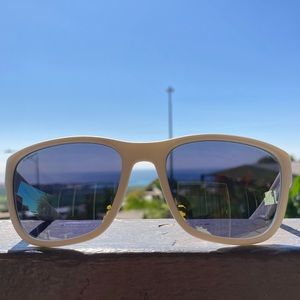 Brand new Prada sun glasses